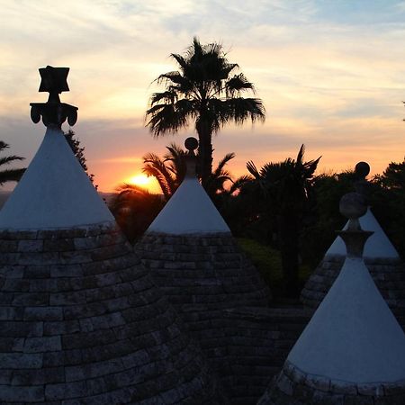 Trullo Al Monte Bed & Breakfast เชจลีเมสซาปิกา ภายนอก รูปภาพ