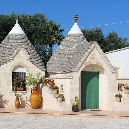 Trullo Al Monte Bed & Breakfast เชจลีเมสซาปิกา ภายนอก รูปภาพ