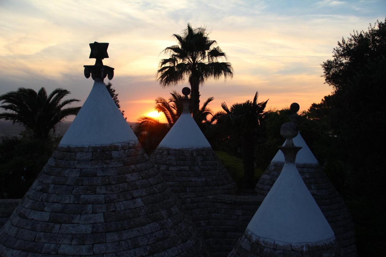 Trullo Al Monte Bed & Breakfast เชจลีเมสซาปิกา ภายนอก รูปภาพ