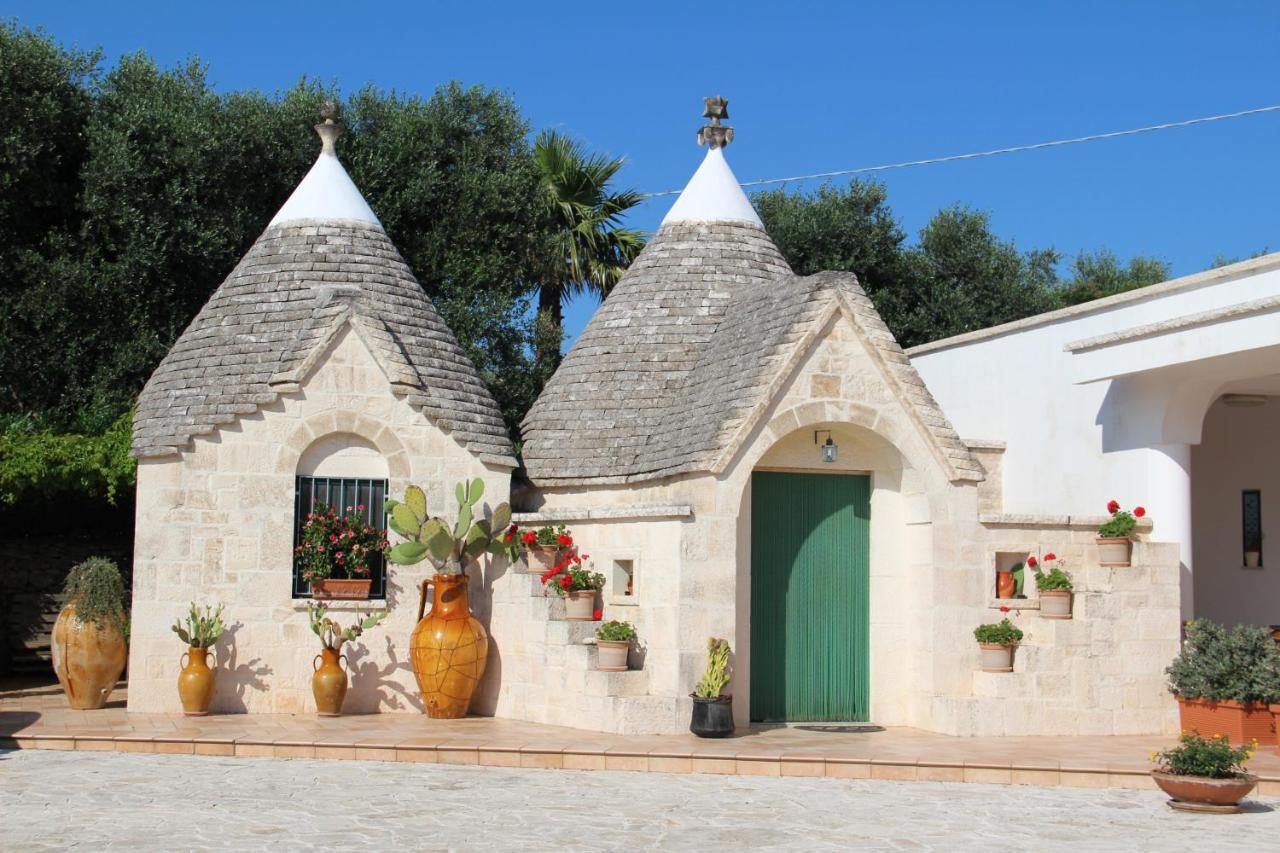 Trullo Al Monte Bed & Breakfast เชจลีเมสซาปิกา ภายนอก รูปภาพ