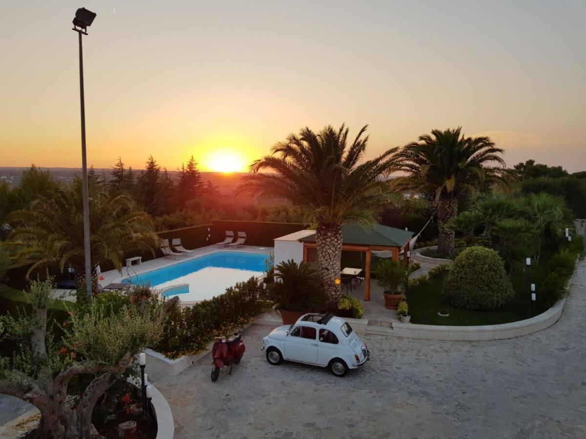 Trullo Al Monte Bed & Breakfast เชจลีเมสซาปิกา ภายนอก รูปภาพ